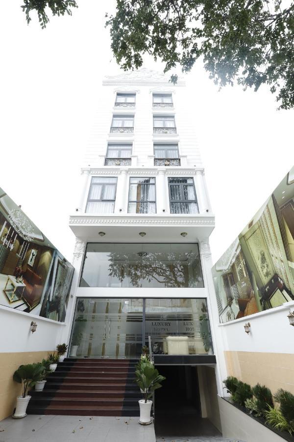 Luxury Hotel ホーチミン市 エクステリア 写真