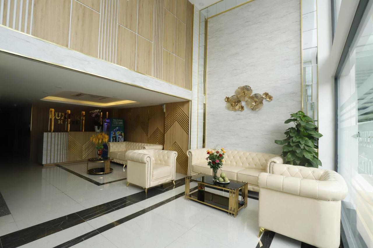 Luxury Hotel ホーチミン市 エクステリア 写真